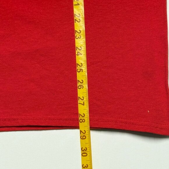 NEW Kareem Hunt Red Graphic Football T-Shirt M Gildan Heavy Cotton Sports Tee - Picture 7 of 7